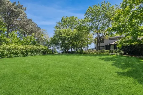 21 Lakewood Drive Glencoe IL 60022