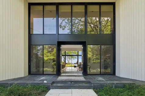 21 Lakewood Drive Glencoe IL 60022