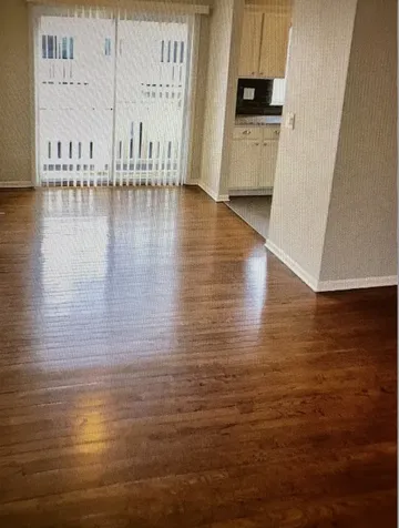 968 South Darla Court Waukegan IL 60085