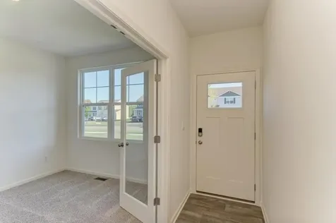 1870 Canyon Creek Drive Aurora IL 60503