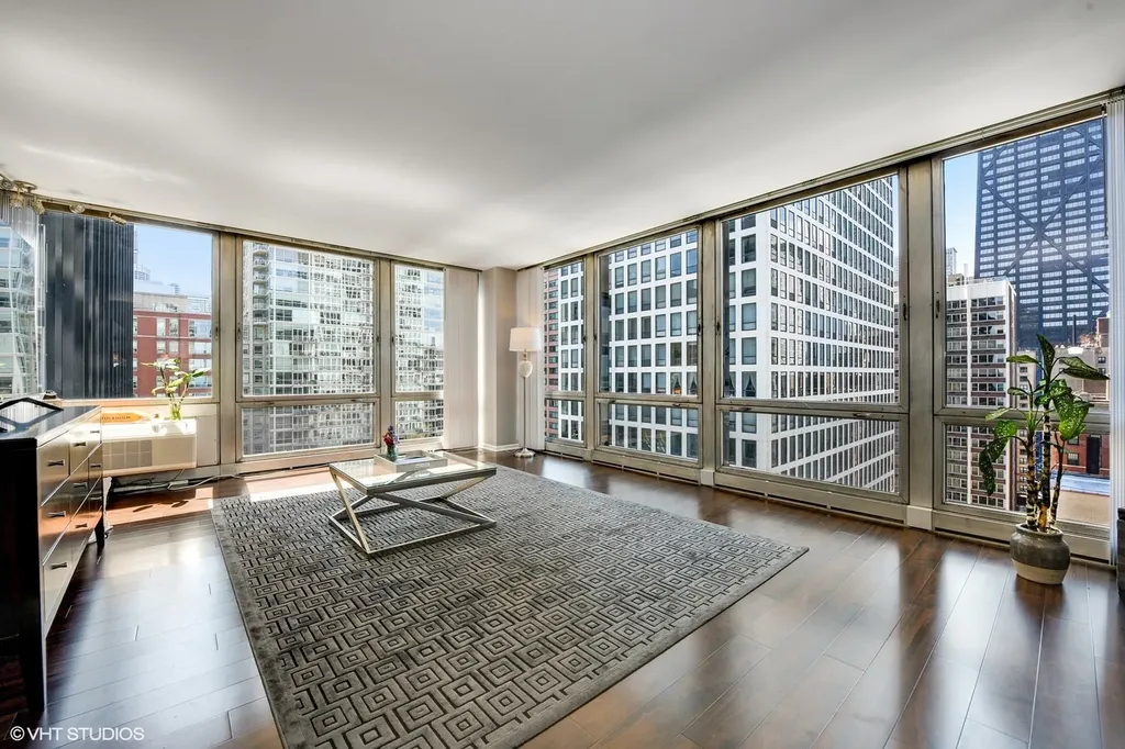 880 North Lake Shore Drive Chicago IL 60611
