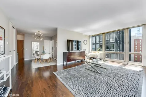 880 North Lake Shore Drive Chicago IL 60611