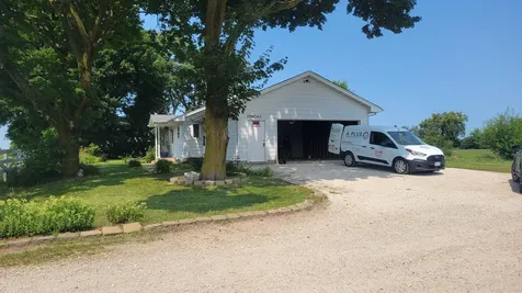 39W340 West Route 20 Highway Elgin IL 60124
