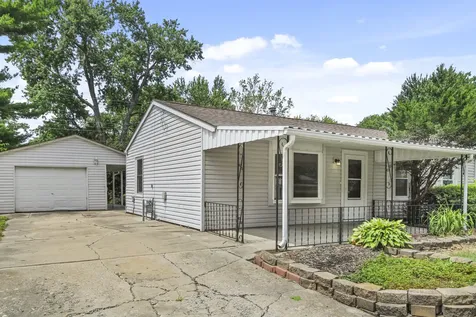 1411 Scottsdale Drive Champaign IL 61821