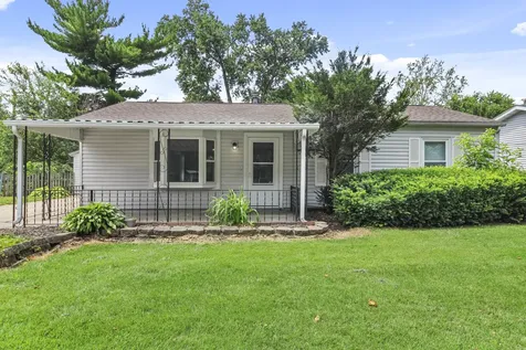 1411 Scottsdale Drive Champaign IL 61821