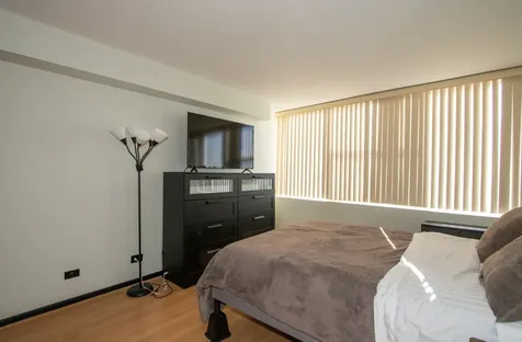 7234 West North Avenue Elmwood Park IL 60707