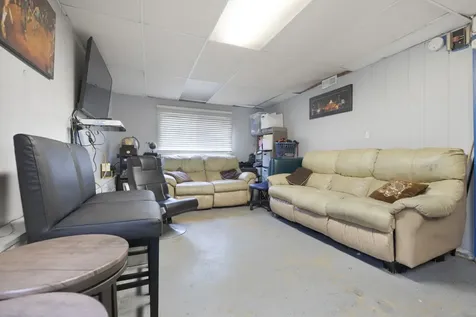 17481 Eastgate Drive Country Club Hills IL 60478