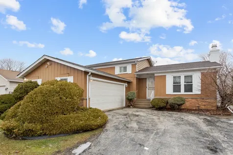 17481 Eastgate Drive Country Club Hills IL 60478