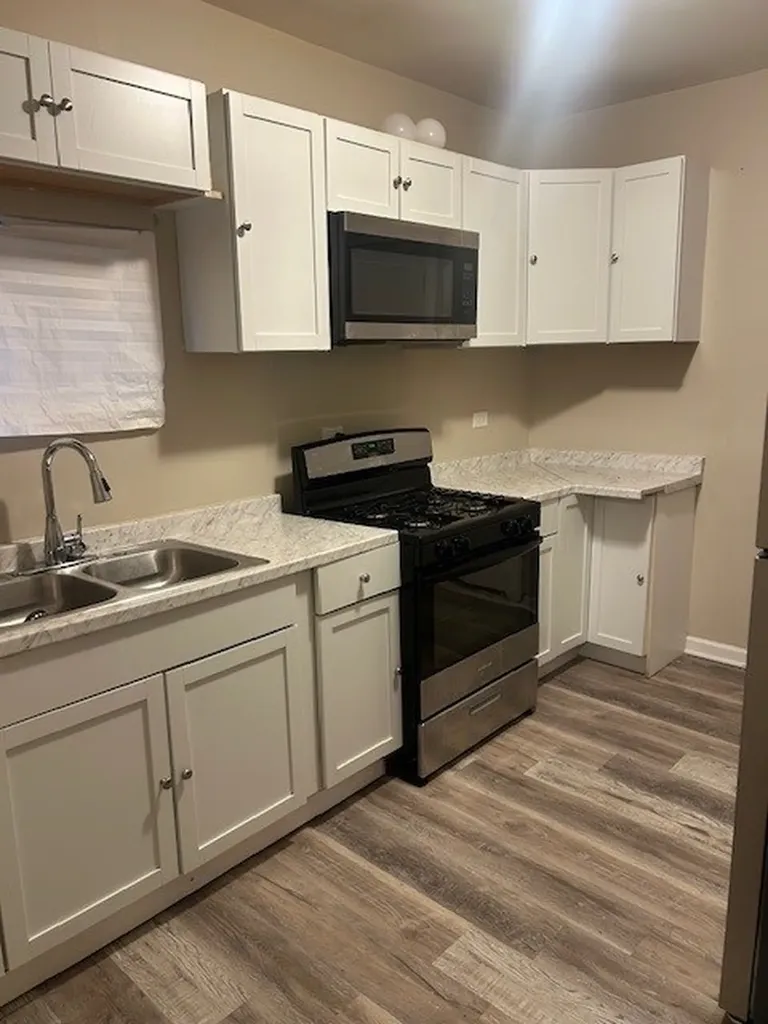 6953 South Indiana Avenue Chicago IL 60637
