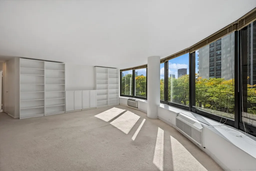 155 North Harbor Drive Chicago IL 60601
