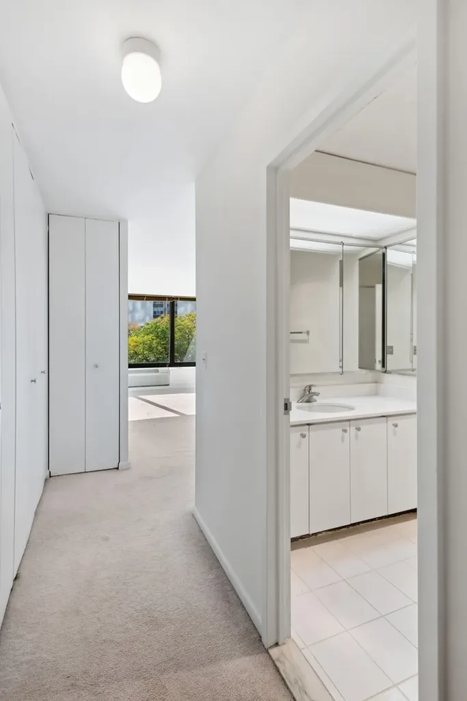 155 North Harbor Drive Chicago IL 60601