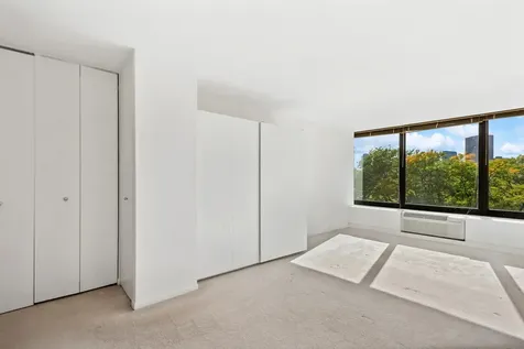 155 North Harbor Drive Chicago IL 60601