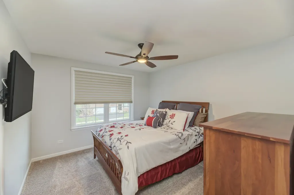 8288 Mulberry Drive Woodridge IL 60517