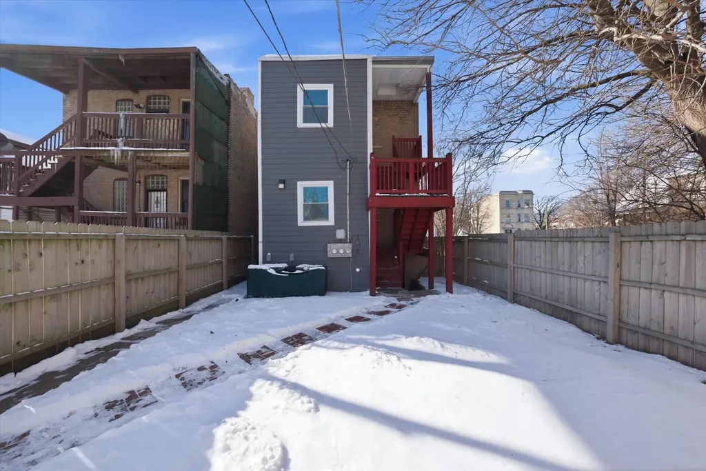 7415 South Langley Avenue Chicago IL 60619