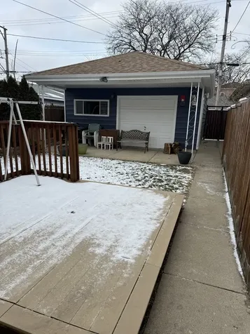 3704 West 58th Street Chicago IL 60629