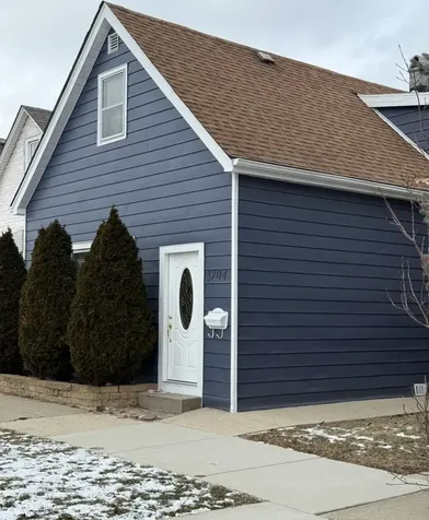 3704 West 58th Street Chicago IL 60629