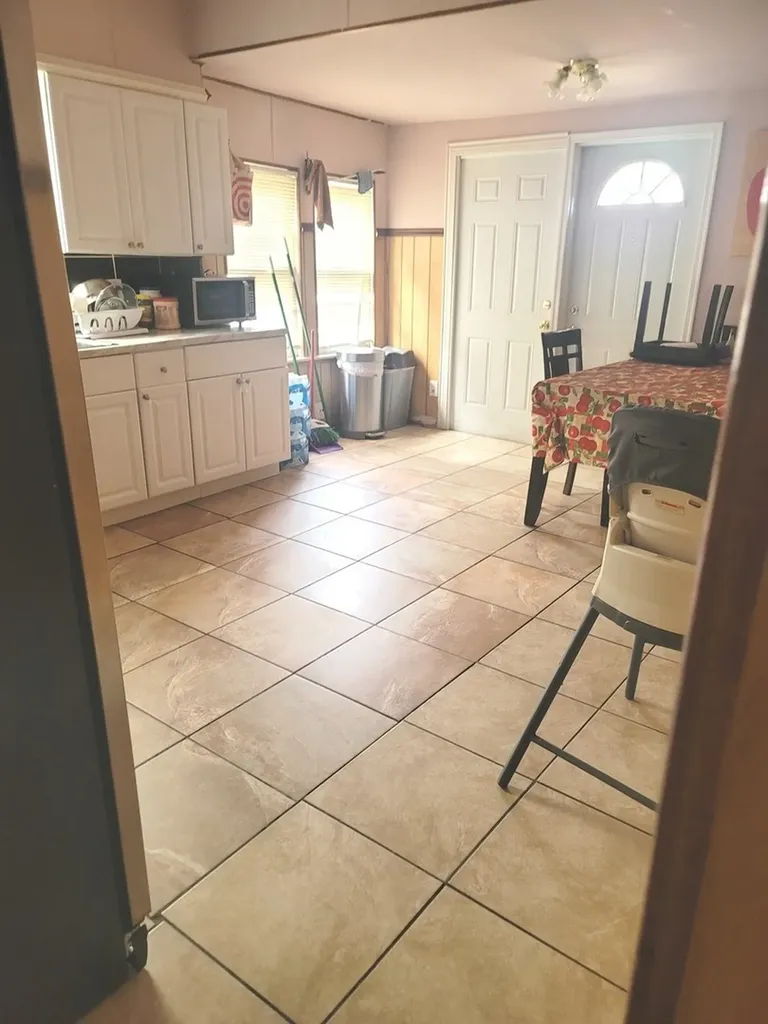 2240 North Monitor Avenue Chicago IL 60639