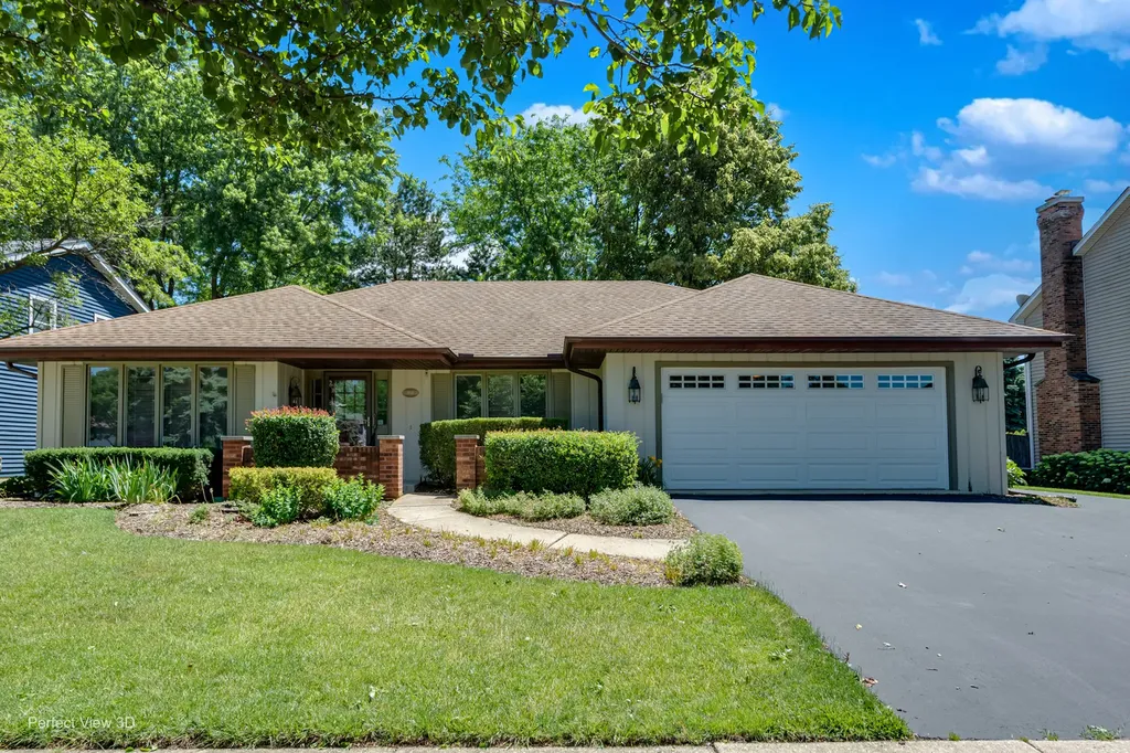 804 Manchester Street Naperville IL 60563
