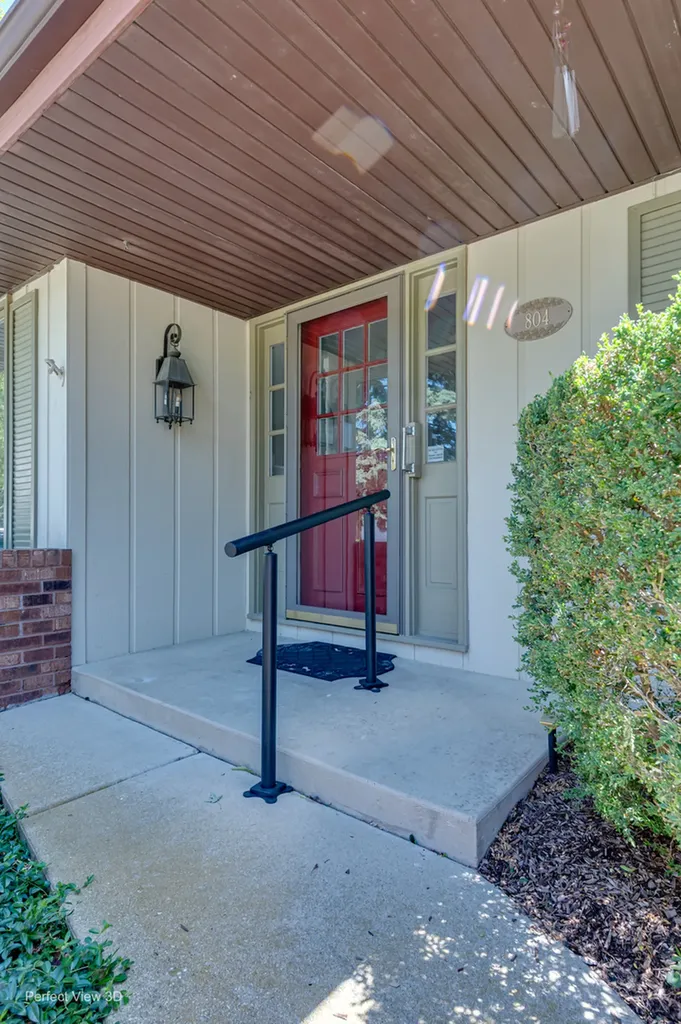 804 Manchester Street Naperville IL 60563