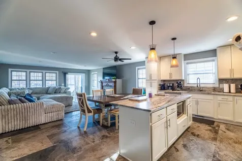 2303 Fairview Avenue Johnsburg IL 60051