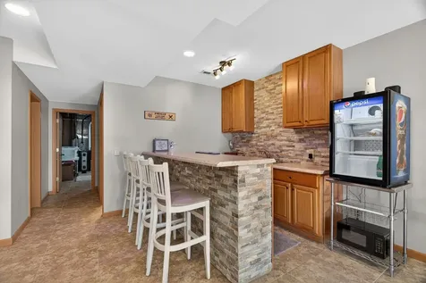 43 Hole In The Wall Court Wilmington IL 60481