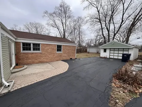 21406 South Jean Avenue Matteson IL 60443