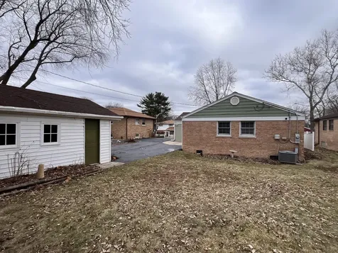 21406 South Jean Avenue Matteson IL 60443