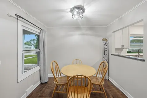 320 North Schubert Street Palatine IL 60067