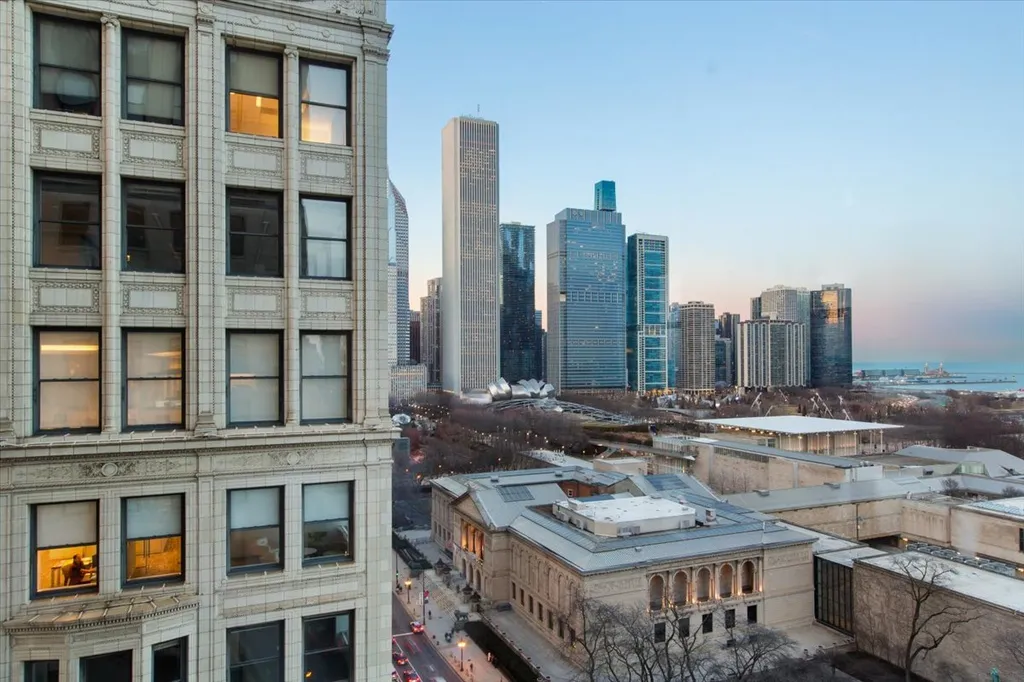 310 South Michigan Avenue Chicago IL 60604