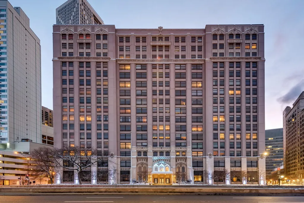 680 North Lake Shore Drive Chicago IL 60611