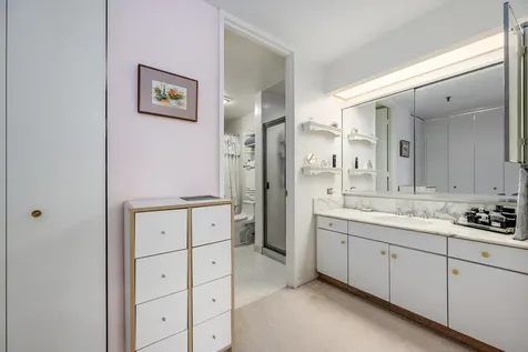 680 North Lake Shore Drive Chicago IL 60611