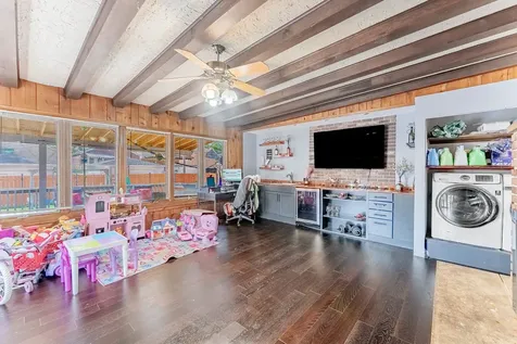 1910 North 74th Avenue Elmwood Park IL 60707