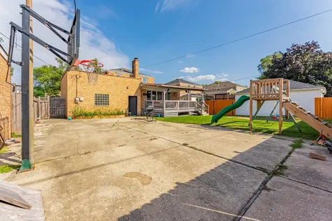 1910 North 74th Avenue Elmwood Park IL 60707