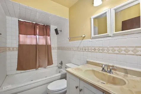 1800 Memorial Drive Calumet City IL 60409