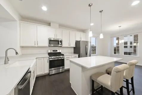 4431 Monroe Court Naperville IL 60564