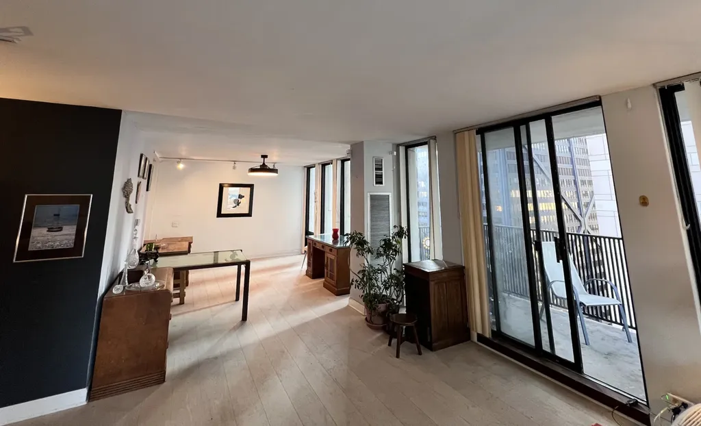 200 East Delaware Place Chicago IL 60611