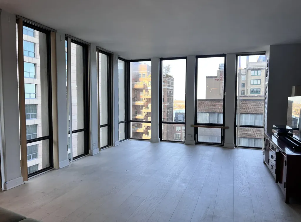 200 East Delaware Place Chicago IL 60611