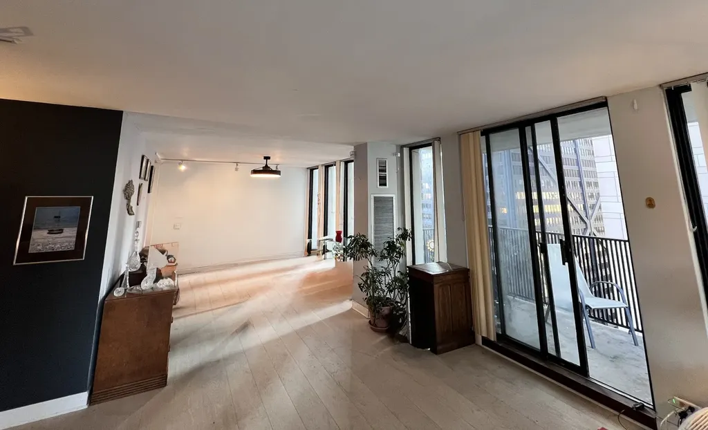 200 East Delaware Place Chicago IL 60611