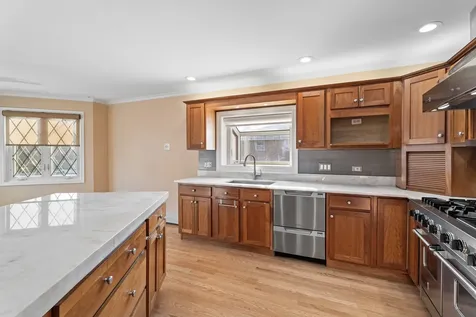 6013 North Emerson Street Rosemont IL 60018