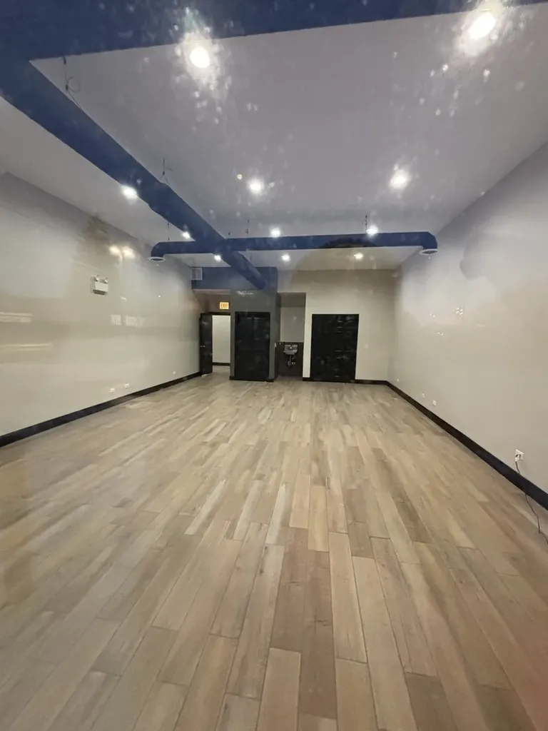 5033 South Cicero Avenue Chicago IL 60632