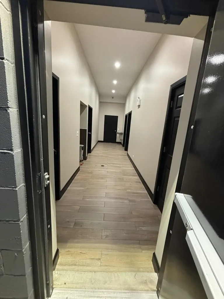 5033 South Cicero Avenue Chicago IL 60632