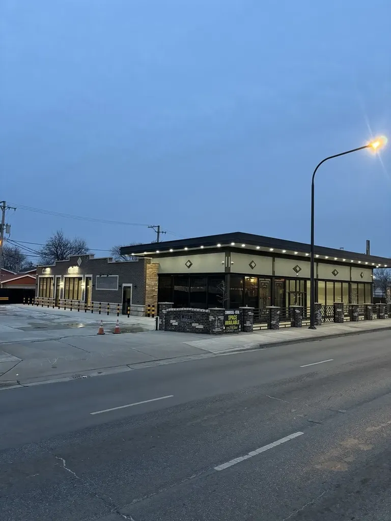 5033 South Cicero Avenue Chicago IL 60632