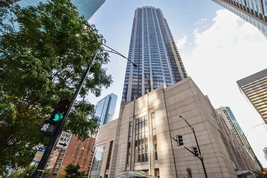 512 North Mcclurg Court Chicago IL 60611