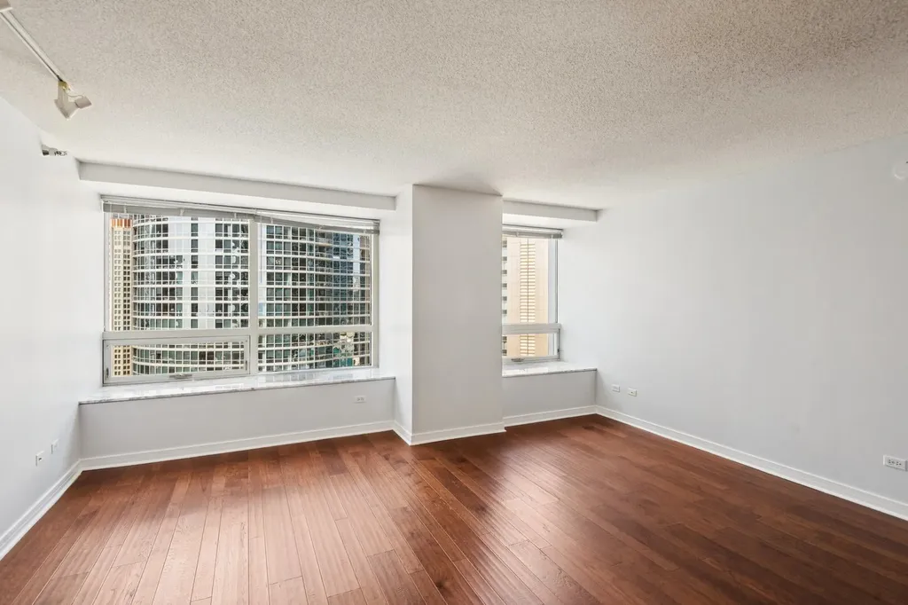 512 North Mcclurg Court Chicago IL 60611