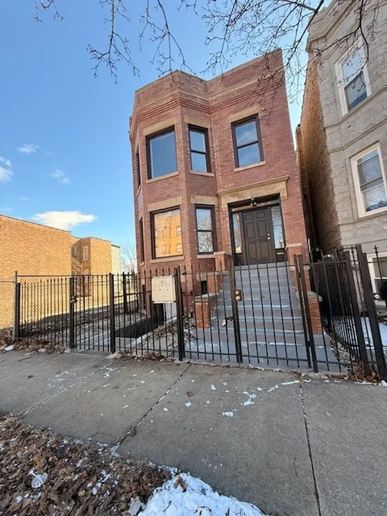 3651 West Grenshaw Street Chicago IL 60624