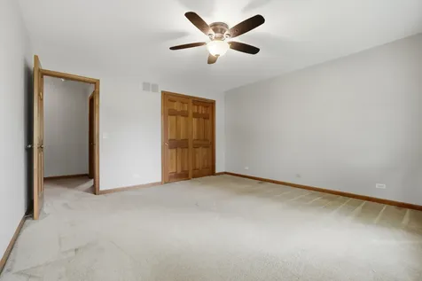 2528 Sun Valley Road Lisle IL 60532
