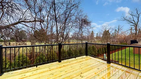 106 Donmor Drive Bloomingdale IL 60108