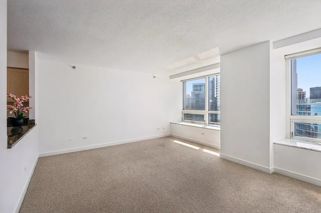 512 North Mcclurg Court Chicago IL 60611