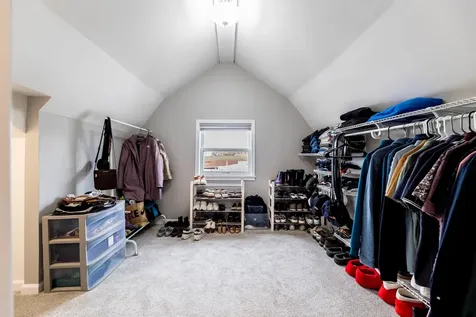 7251 South Paxton Avenue Chicago IL 60649
