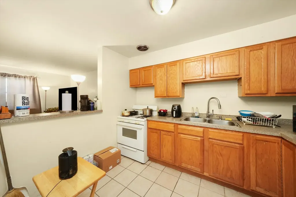 7801 South South Shore Drive Chicago IL 60649